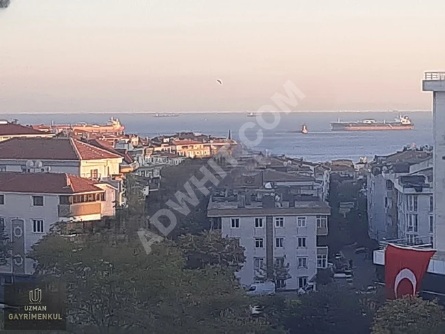 2+1 apartment with a sea view and close to the city center in Avcilar.