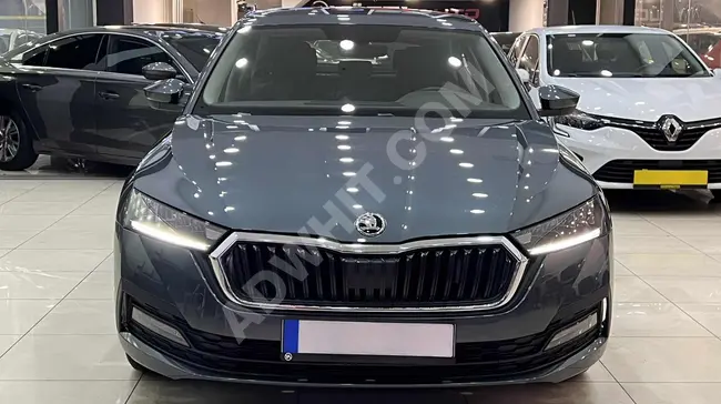 HATASIZ BOYASIZ OCTAVİA1.5 TSI E TEC ELİTE HYBRİD DSG 52 BİN KM