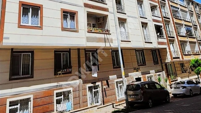 A 2+1 apartment in the most distinctive building in ESENYURT, 100 meters to DOĞAN ARASLI