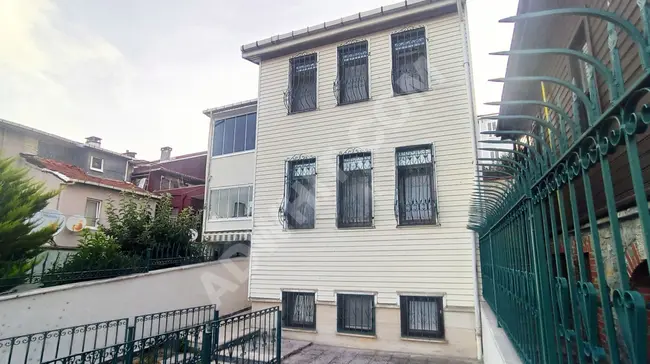 Independent 4+1 house for sale with parking in the BEYKOZ area - YALIKÖY - by AYBARS company