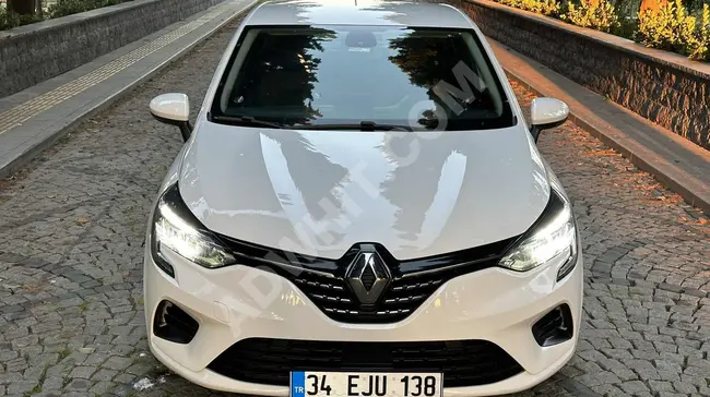 RENAULT CLİO موديل 2021 بدون تغيير, بدون حوادث, 90.000, دفعة أولى 150.000 والمتبقي على 36 شهر