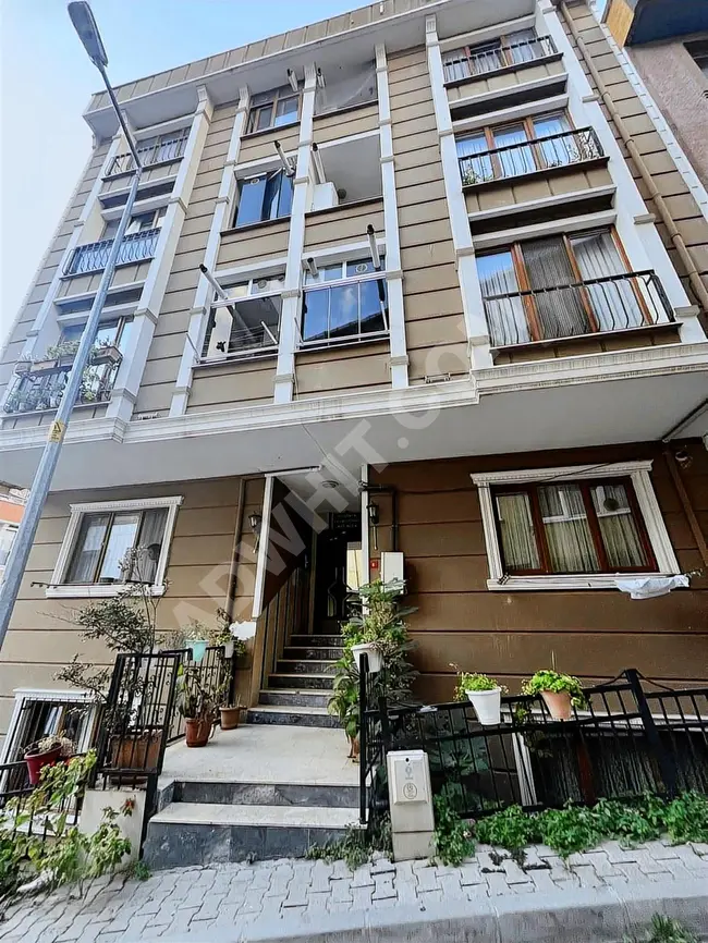 2+1 apartment with an area of 90m2 for sale with ELİF EMLAK