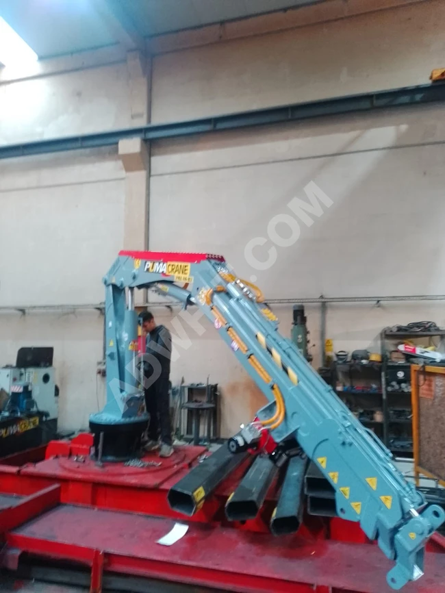 Knuckle Boom 3 Ton Hydraulic Marine Crane by Puma Cranes Turkey