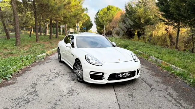 SER CAR RENTAL DEN PORSCHE PANAMERA