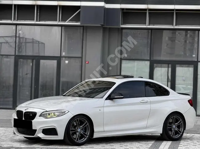 سيارة  BMW 220d MSPORT لون من الداخل أحمر أصلي HARMAN RECARO