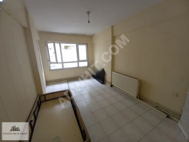 Apartment for rent in the center of SEFAKÖY, in the TEYFİKBEY neighborhood - from GÜNGÖR REAL ESTATE