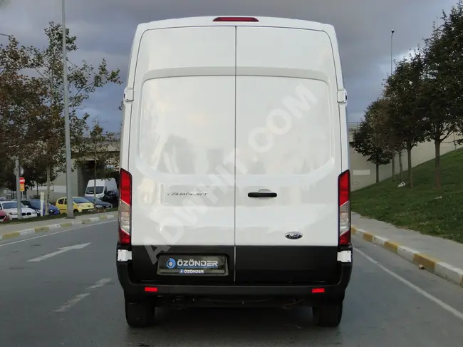 FORD TRANSIT 350 LF 2022 model with high roof and invoice at 20% from ÖZ ÖNDER.