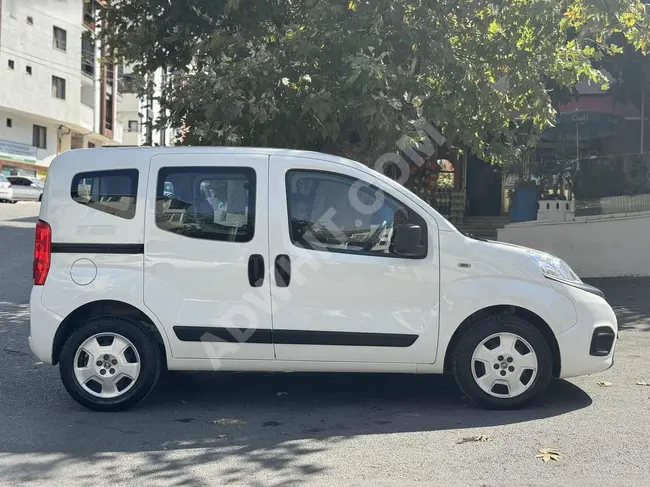 Car for sale, serviced at the dealership by ARSLANTÜRK company.