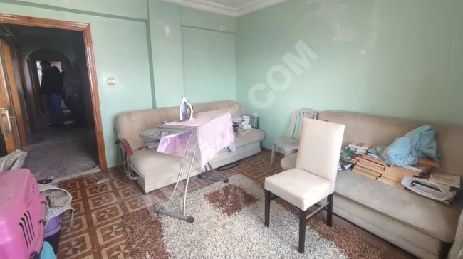 5+1 duplex apartment with an area of 200 square meters, with land ownership deed, in FEVZİÇAKMAK MAH - from ESRA EMLAK