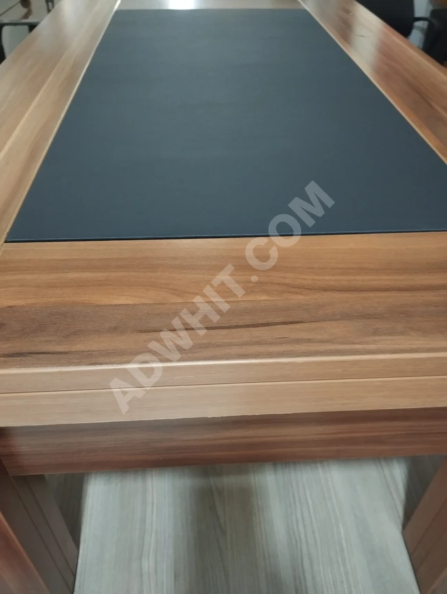 High-quality office furniture central table