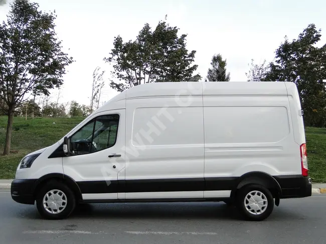 FORD TRANSIT 350 LF 2022 model with high roof and invoice at 20% from ÖZ ÖNDER.