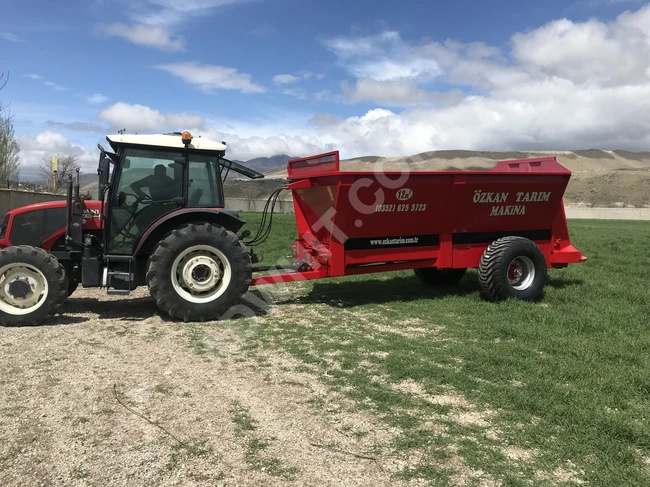 Organic Fertilizer Spreader Trailer