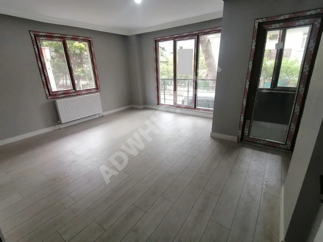 2+1 Luxury Apartment with Elevator and Parking for Sale in PENDİK GÜZELYALI E-5