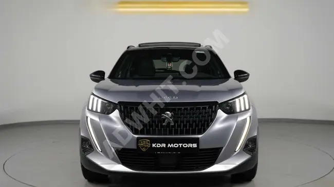 سيارة PEUGEOT 2008 GT موديل 2021 - بدون خدوش أو دهان من شركة KDR MOTORS