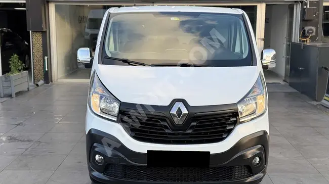 RENAULT TRAFİC بدفعة مقدمة 200.000 ليرة تركية مع بيع بأقساط عن طريق السندات لمدة 12، 24، 36 شهراً + بطاقة الائتمان 12 شهراً بالتقسيط