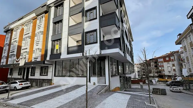 A commercial space of 650 square meters suitable for all businesses in the center of ARNAVUTKÖY.