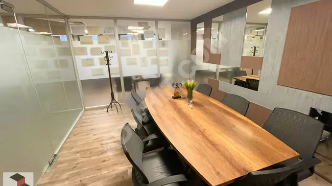 Maslak Noramin Plaza'da Dekorasyonlu 4 Oda 190m2 Kiralık Ofis