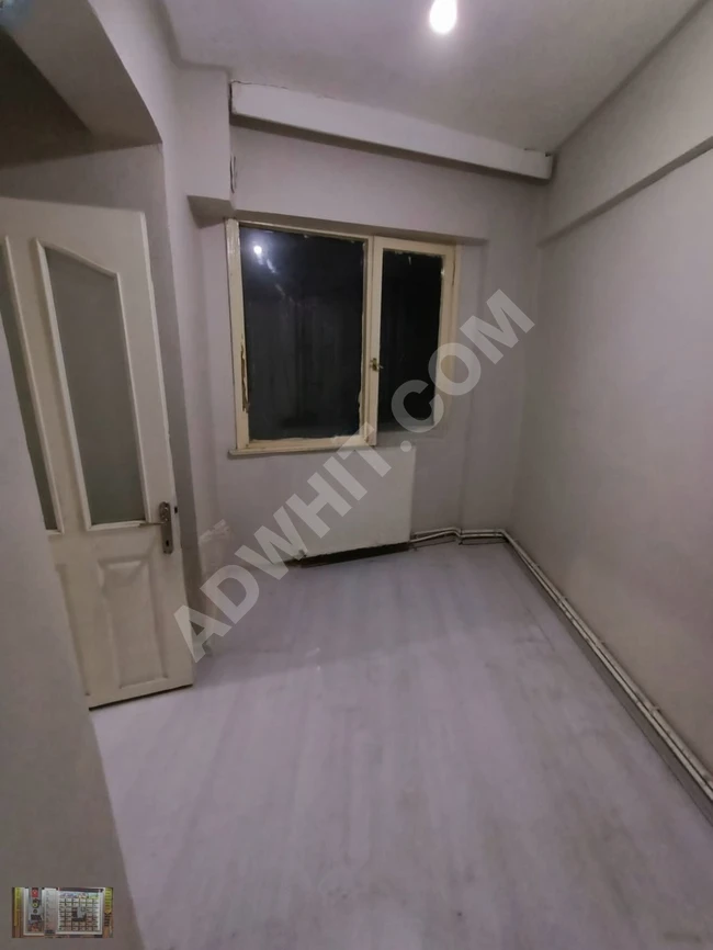 2+1 apartment with an area of 75 square meters in the raised basement on FATİH K.M.PAŞA SİLİVRİKAPI street