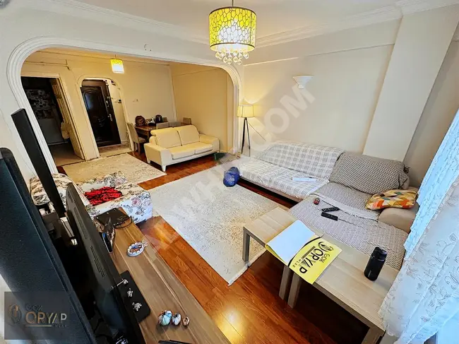 2+1 apartment in an excellent location on the middle floor of ORYAP EMLAK!!