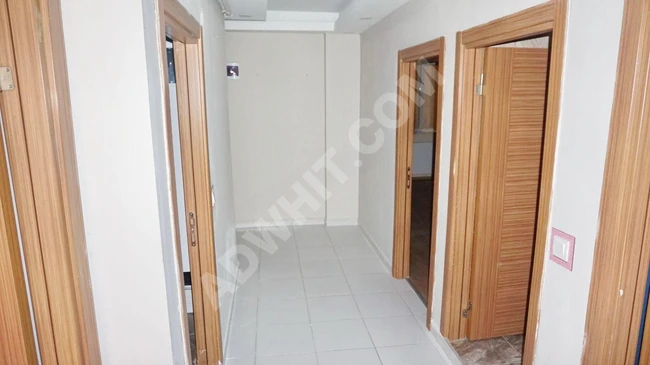 Luxury 2+1 apartment, 8 years old in a building on a floor with no expenses, Meral R1798