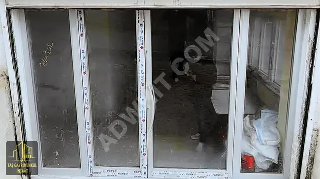 ARNAVUTKÖY DE 2 DÜKKAN VE 2 DAİRE KOMPLE SATILIK ACİL