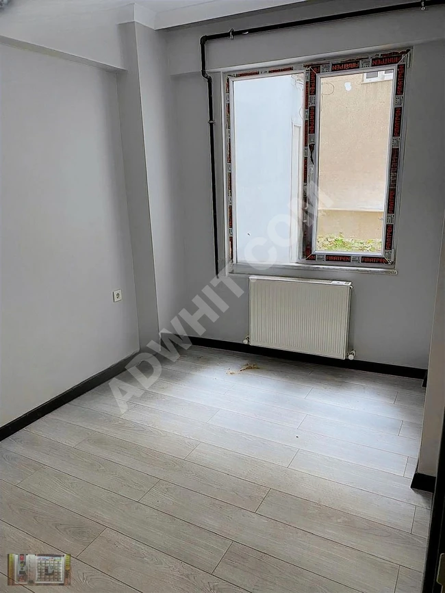 Reversed duplex apartment with 5+1 rooms, corner position opposite a park in FATİH SEYİT ÖMER.