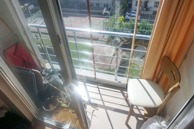 For sale: 2+1 apartment on the middle floor with a nature view in Cennet Konakları