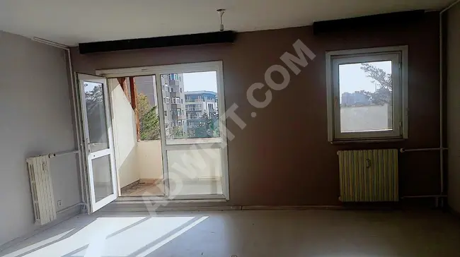 ATAKENT 1. ETAP KUTLUTAŞ BLOKLARINDA SATILIK 1+1 BOŞ DAİRE