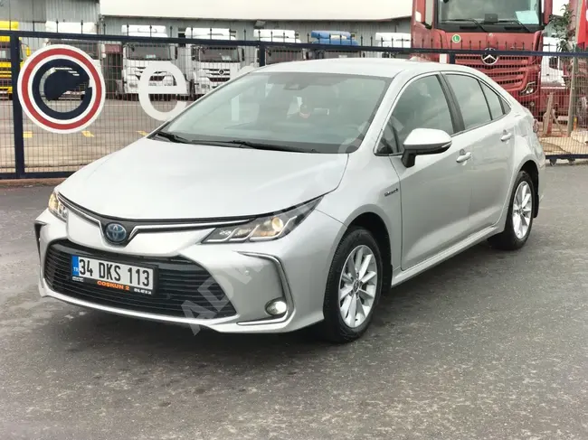 Toyota COROLLA موديل 2020, 1.8 هايبرد, DREAM,  عداد 140.000 كم فقط