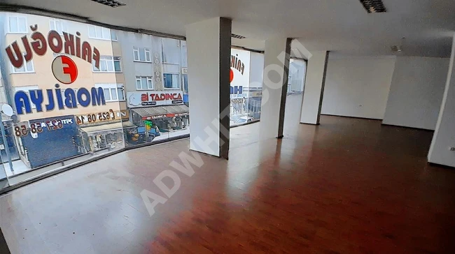 Commercial space for rent with an area of 500 square meters, two floors, on the main street in Cengiztopel.