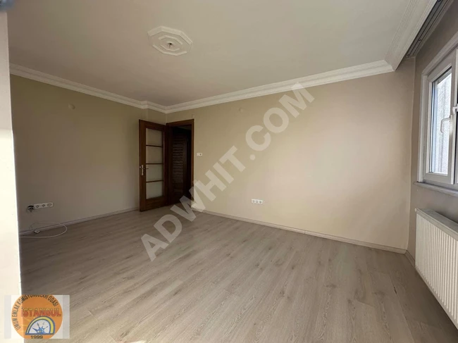 A well-maintained and spacious 3+1 corner apartment for sale in Bahçelievler Sivavupaşa