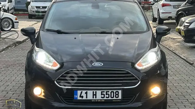 سيارة FORD FIESTA 1.5tdci Titanium من VİTRİN