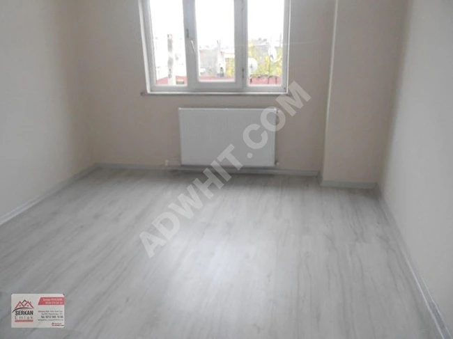 A 2+1 apartment, 12 years old, covering an area of 90 square meters on the fourth floor, with a combi heating system, and a balcony located in the Terazidere neighborhood in Bayrampaşa.