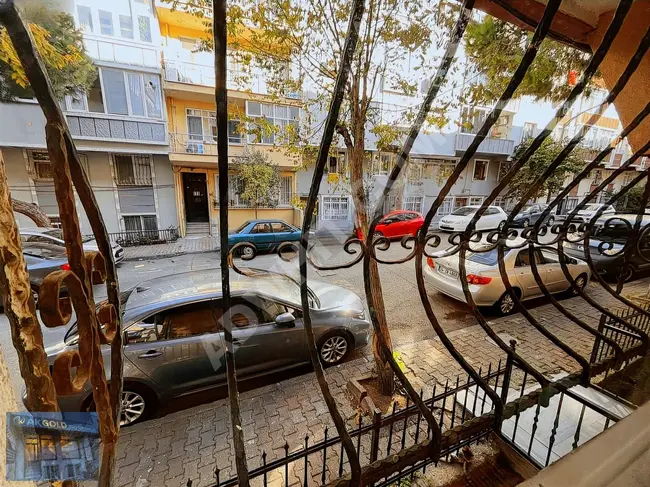 2+1 apartment for rent with high entrance in Sarıgöl neighborhood, Çınarcık street