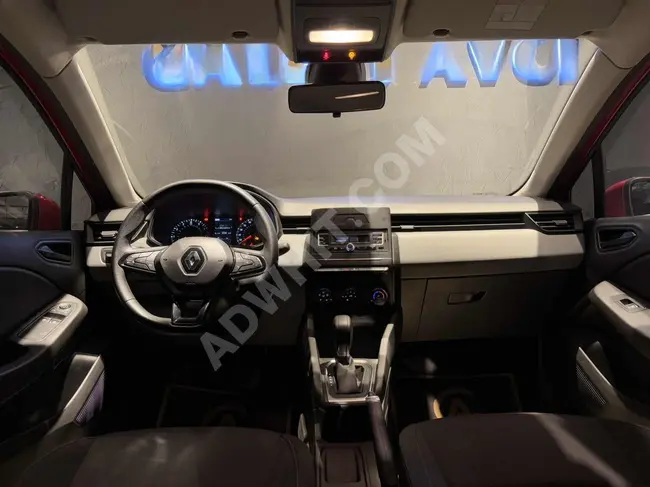 سيارة Renault Clio موديل 2021 بمسافة 79 ألف بدون أخطاء، بدون طلاء، بدون حوادث، أضواء ضباب + أحمر ناري