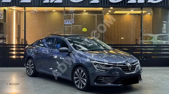 F5 MOTORS'TAN %20 FATURALI 2021 MEGANE ICON+CAM TAVAN+ SERVİS BA