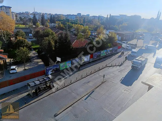 Apartment for rent with natural gas heating close to the tram in ZEYTİNBURNU BEŞTELSİZ