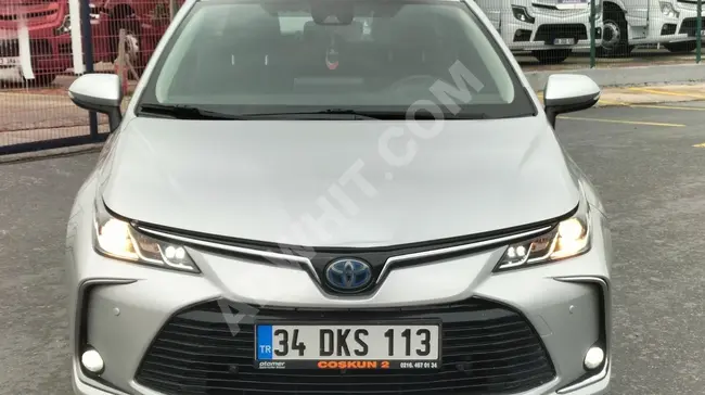 Toyota COROLLA موديل 2020, 1.8 هايبرد, DREAM,  عداد 140.000 كم فقط