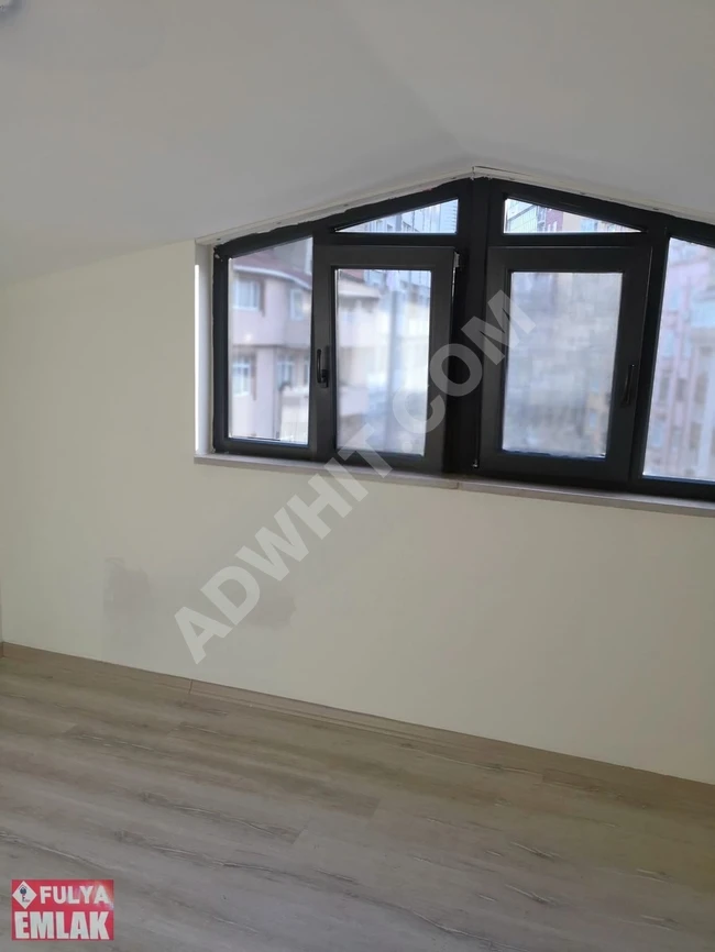 A 3+1 apartment with a terrace and covered parking in a 6-year-old building with 6 floors from FULYA EMLAK.