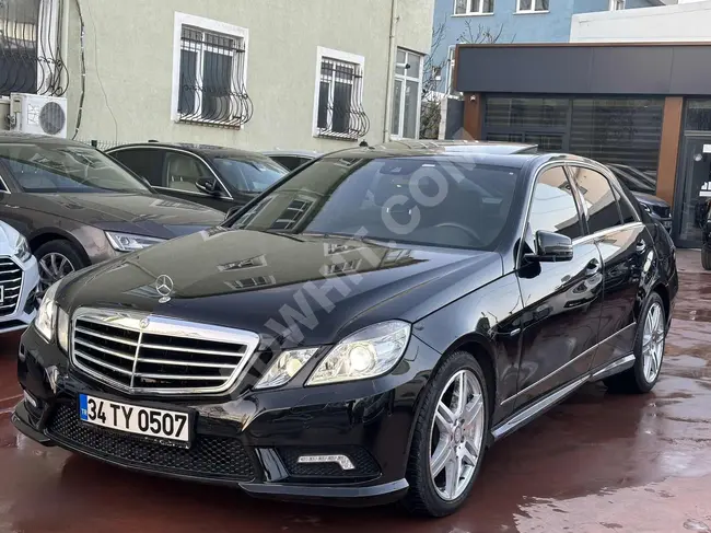 MERCEDES E220 CDI AVANTGARDE car with glass roof, loan option of 700 thousand.