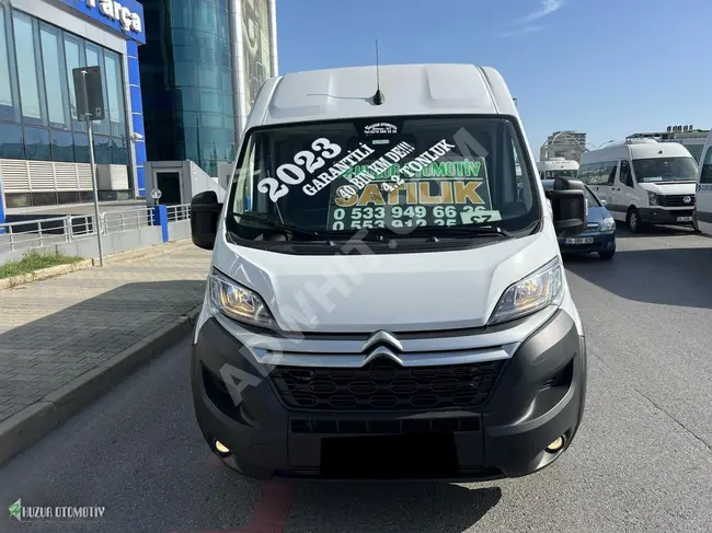 2023 - CITROEN - Volume 15 cubic meters - Capacity 4.2 tons - Air conditioning - Rear camera - from HUZUR