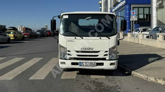 ISUZU NPR 8 chassis, 2011 model with 190,000 km mileage from AZIZ