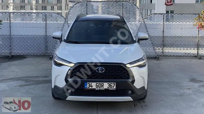 2022 TOYOTA COROLLA CROSS 1.8 HYBRİD PASSİON CAM TAVANLI