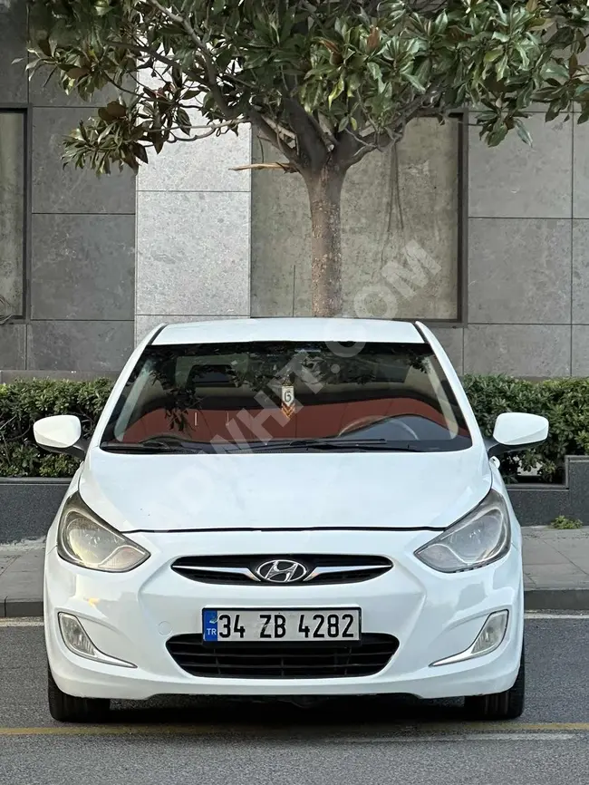 Hyundai Accent Blue 1.6 CRDI   أوتوماتيك موديل  2013