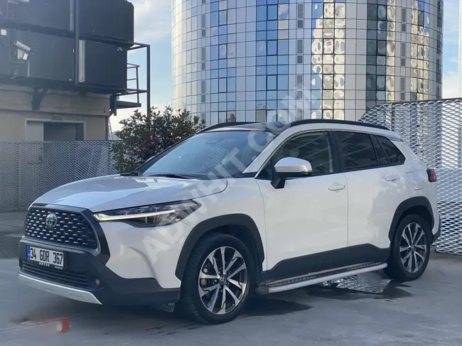 2022 TOYOTA COROLLA CROSS 1.8 HYBRİD PASSİON CAM TAVANLI