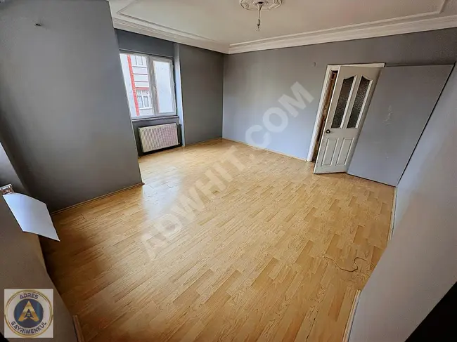 =ADRES= ANA CADDE VE ULAŞIM YANI OTOPARKLI 2.KAT 95m² GENİŞ 2+1