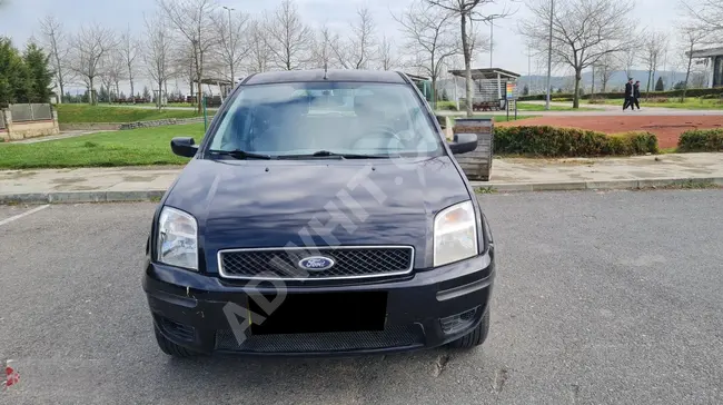 سيارة Ford موديل 2005 مع امكانية القرض لكامل المبلغ