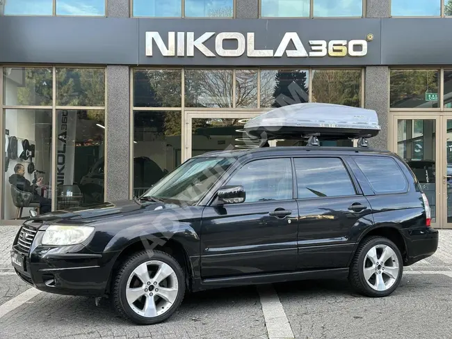 Subaru 4x4 FORESTER 2.0 ZL - سقف زجاجي - 4x4  - تدفئة - بدون تغيير