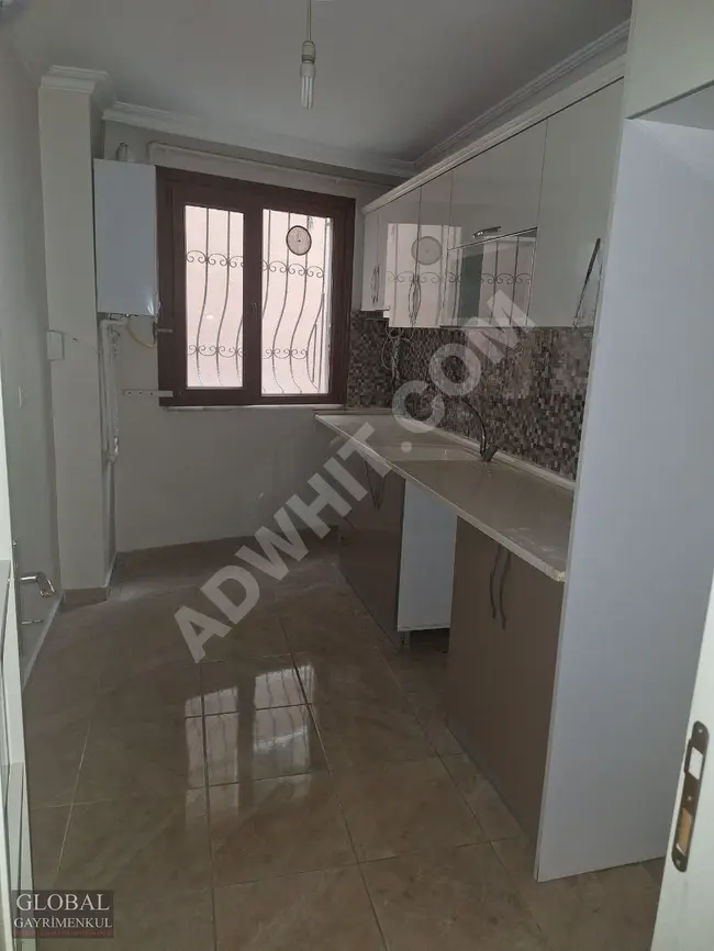 2+1 apartment for rent with separate kitchen behind the main street in MECİDİYEKÖY