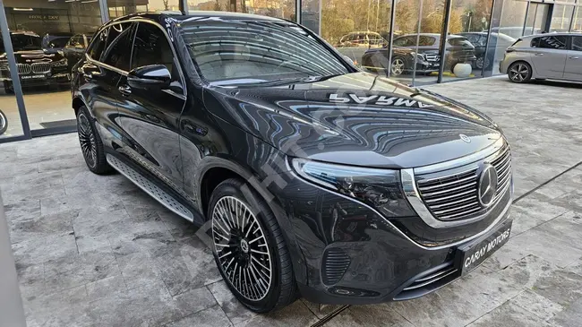 MERCEDES EQC 400 2021 - Head-up display, chilled seats, BURMESTER sound system, 21-inch wheels - from CΛRΛY MOTORS